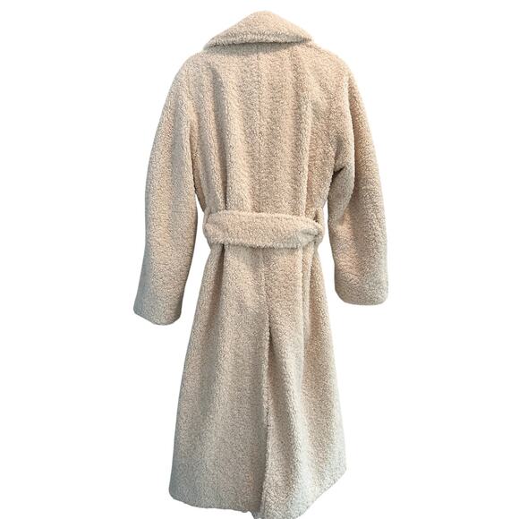 Vince Teddy Cream Faux Fur Long Wrap Coat Size Large - Picture 12 of 13